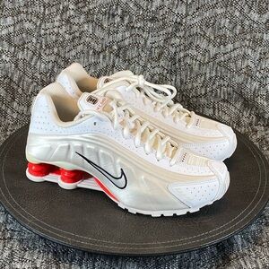 Nike Shox R4 (GS) Sneaker Kids size 6.5 Y